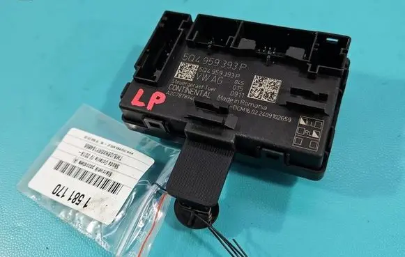 Skoda Octavia Mk4 Central body control module 5Q4959393P IMPRK1581170