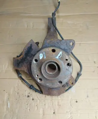 Renault Espace III Front wheel hub spindle knuckle