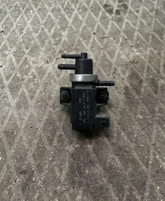 Volvo S70 V70 V70 XC Turbo solenoid valve 72190320 1H0906627