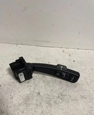 Volvo S60 Wiper control stalk 31394004