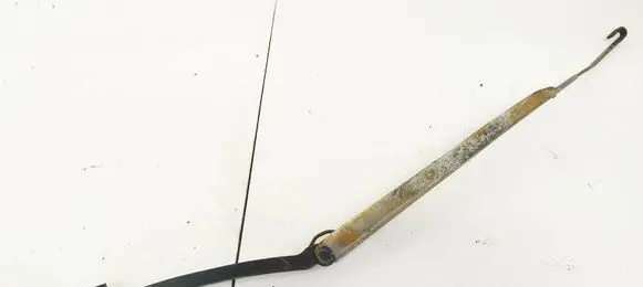 KIA Sorento Front wiper blade arm