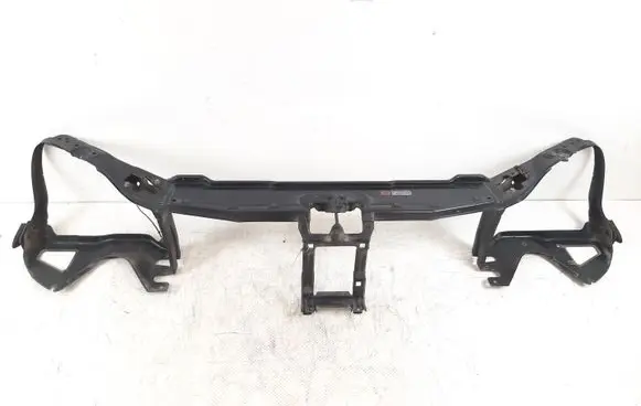 Mercedes-Benz S W220 Radiator support slam panel