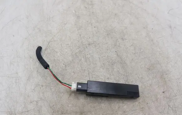 Toyota Auris 150 Other devices 6270 6N2700