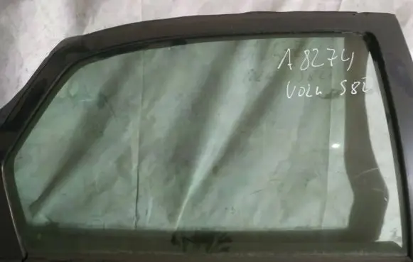 Volvo S80 Rear door window glass