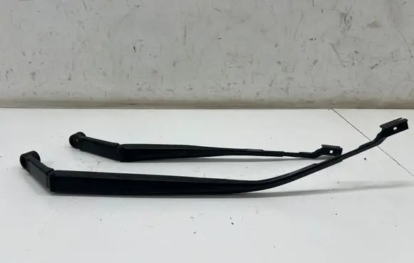 Toyota C-HR I Front wiper blade arm 887911T