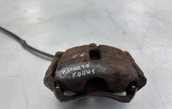 Skoda Octavia Mk3 (5E) Front brake caliper