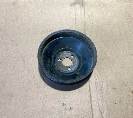 Mercedes-Benz E W124 Power steering pump pulley 2014600479