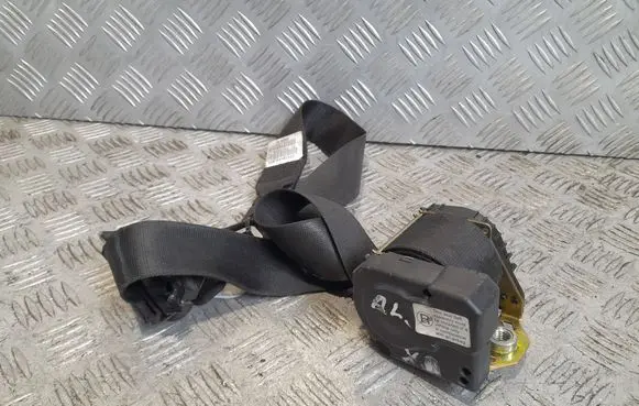 BMW X5 E53 Front seatbelt S2840875210