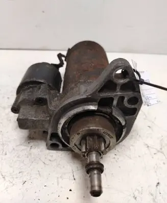 Volkswagen Transporter - Caravelle T4 Starter motor 1006209596