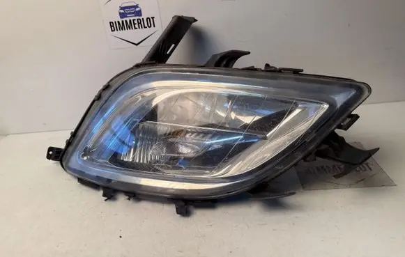 Opel Astra J Front fog light 662588537 68011 13293618