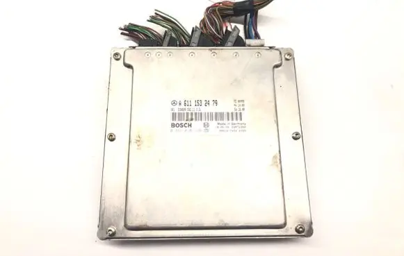 Mercedes-Benz C AMG W203 Engine control unit/module ECU A6111532479
