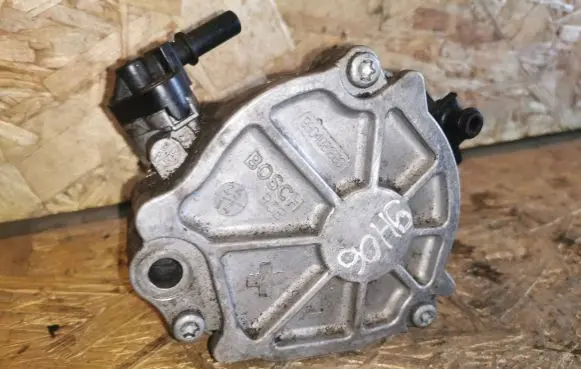 Citroen Berlingo Vacuum pump 9804021880