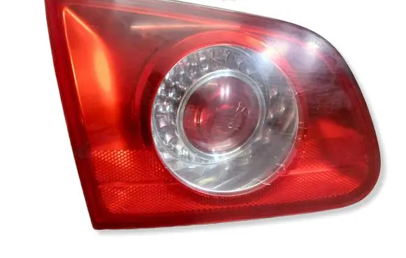 Volkswagen PASSAT B6 Tailgate rear/tail lights 3C9945093