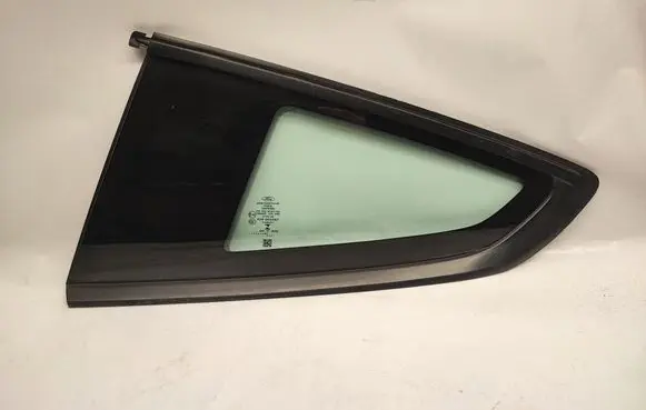 Ford Mustang VI Rear side window JR3B6329701AC