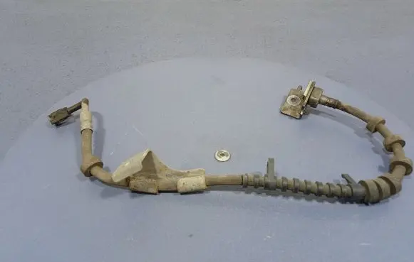 Brake vacuum hose/pipe