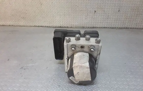 Renault Megane III ABS Pump 10097014453
