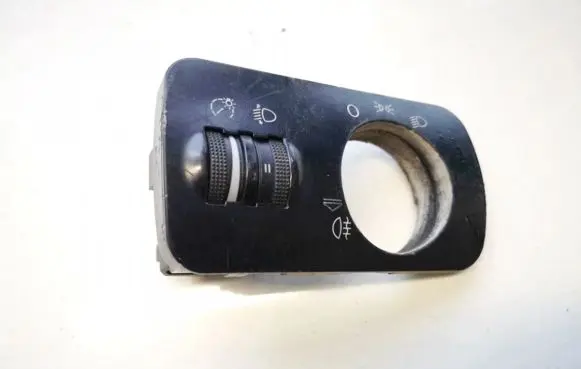 Audi A3 S3 8L Headlight level height control switch