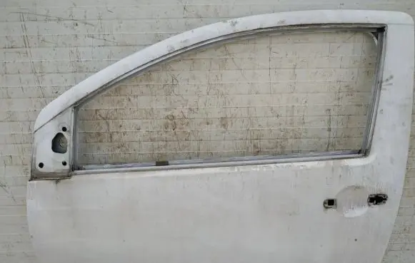 Citroen C2 Front door baltos