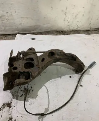Mini One - Cooper R50 - 53 Rear wheel hub spindle/knuckle 