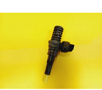 Audi A3 S3 8L Fuel injector 038130073AJ 0414720037