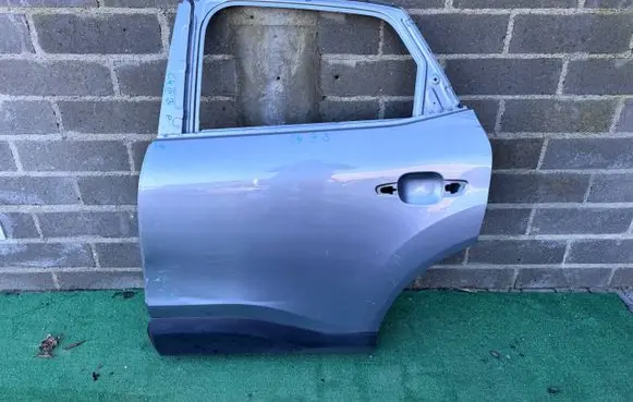 Citroen C4 III e-C4 Rear door 