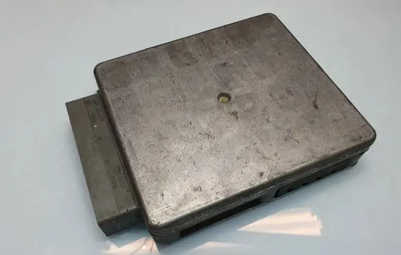 Ford Galaxy Engine control unit/module 95VW12A650HE