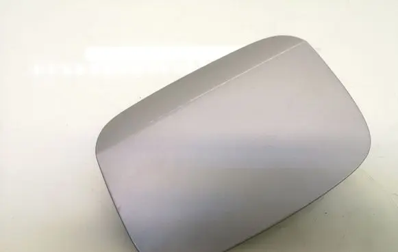 Lexus IS 220D-250-350 Fuel tank cap