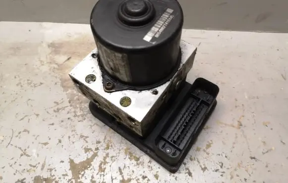 Honda Accord ABS Pump 57110SEGE550M1 06210908083