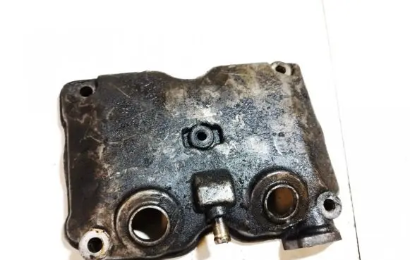 Subaru Legacy Rocker cam cover 
