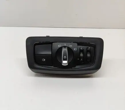 BMW 2 F45 Light switch 9865819