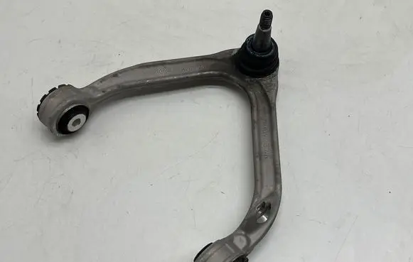 Volvo S60 Front lower control arm/wishbone 31360632
