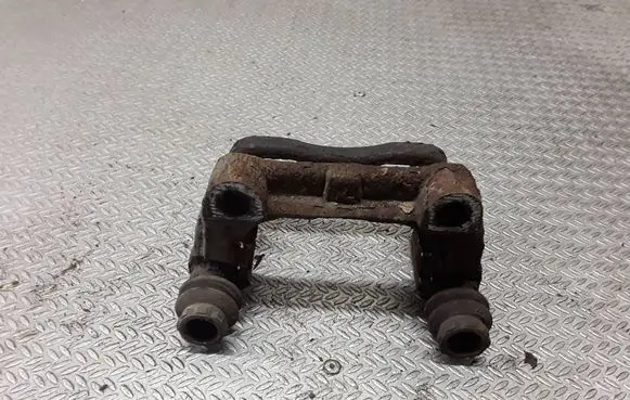 Opel Meriva B Brake caliper pad carrier rear