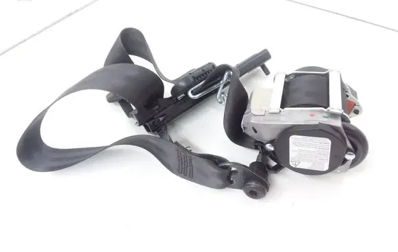 Ford Focus Front seatbelt BM5161295ADW 625756000 AM51611C46AB