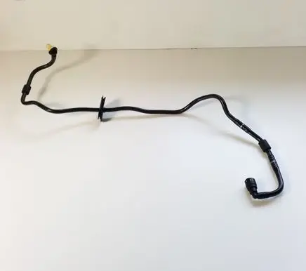 Mercedes-Benz CLS C219 Air intake hose/pipe A2114301929