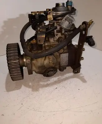 Renault Espace II Fuel injection high pressure pump 0460494236 R4232