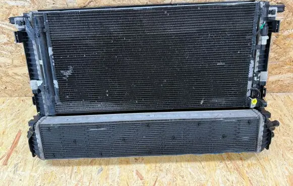 Audi A4 S4 B9 Radiator set 