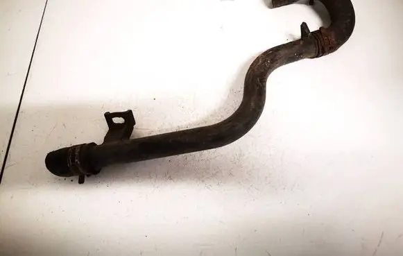 Peugeot 308 Engine coolant pipe/hose 9681299480