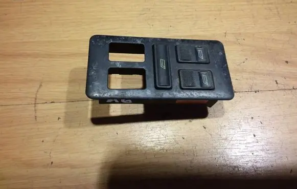 Audi A6 S6 C4 4A Electric window control switch 4A0959521
