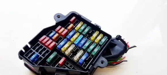 Audi A4 S4 B6 8E 8H Fuse box set