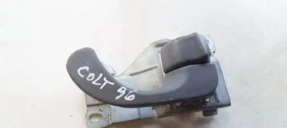 Mitsubishi Colt Rear door interior handle