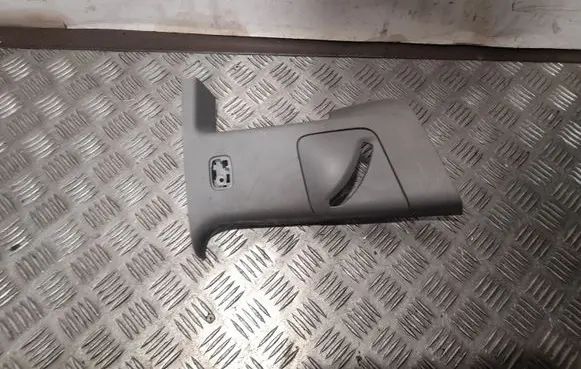 Chevrolet Camaro (B) pillar trim (top) 84016269