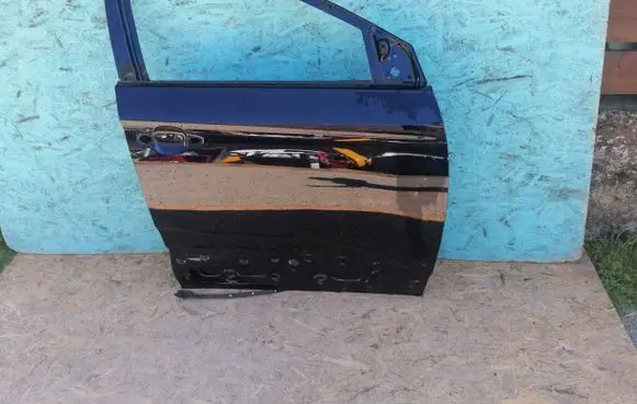 Opel Grandland X Front door