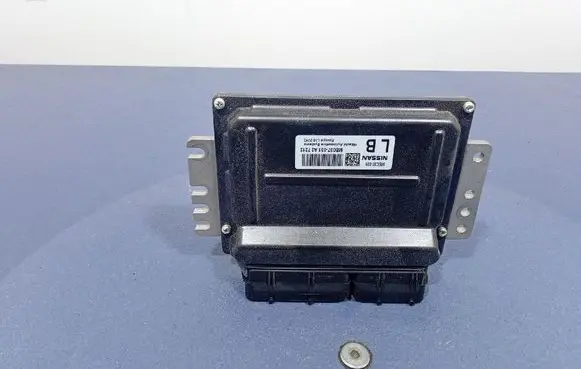 Nissan Primera Engine control unit/module ECU MEC37031