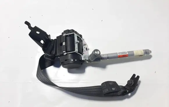 Volvo XC70 Rear seatbelt 39821969