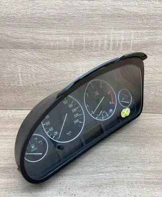 BMW 5 E39 Speedometer (instrument cluster) 6914914 110008735 FORDIESELLHD