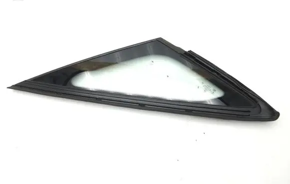 BMW 2 F45 Front triangle window/glass 7375181