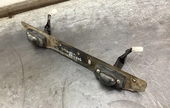 Subaru Outback Number plate light 88435 0EW31