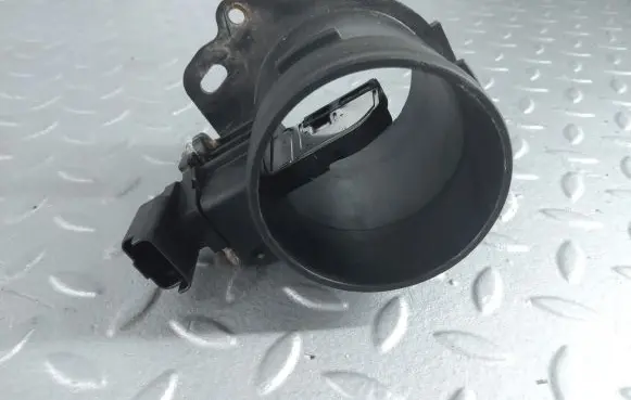 Citroen DS5 Mass air flow meter 9662635680