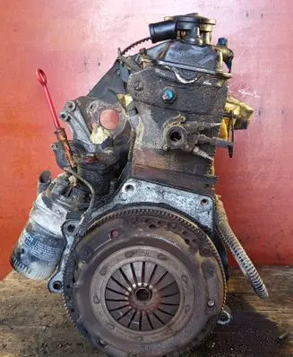 Volkswagen PASSAT B4 Engine 1Z705496