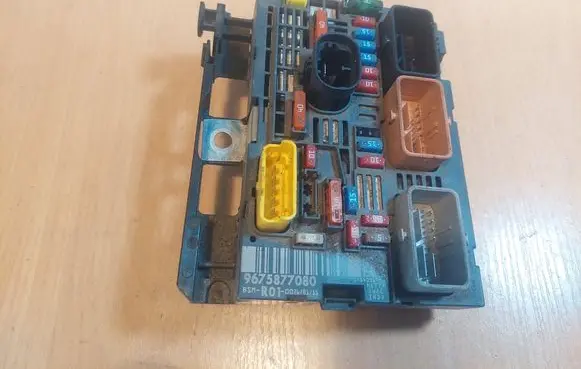 Citroen C4 Grand Picasso Central body control module 9675877080 BSM-R01-00